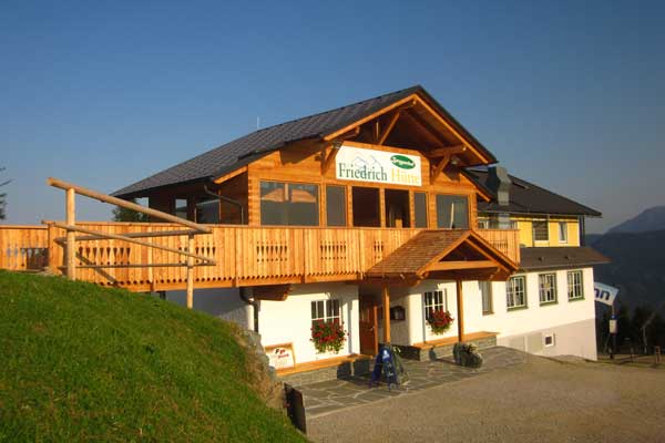 Berggasthaus Friedrichhütte - Spital am Semmering - auf 1307m Seehöhe, mitten im Schigebiet Stuhleck